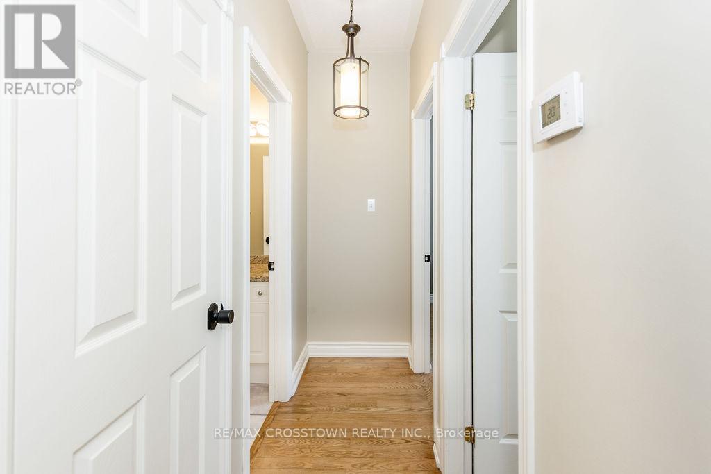 1 Bloxham Place, Barrie, Ontario  L4N 9K3 - Photo 25 - S12477878
