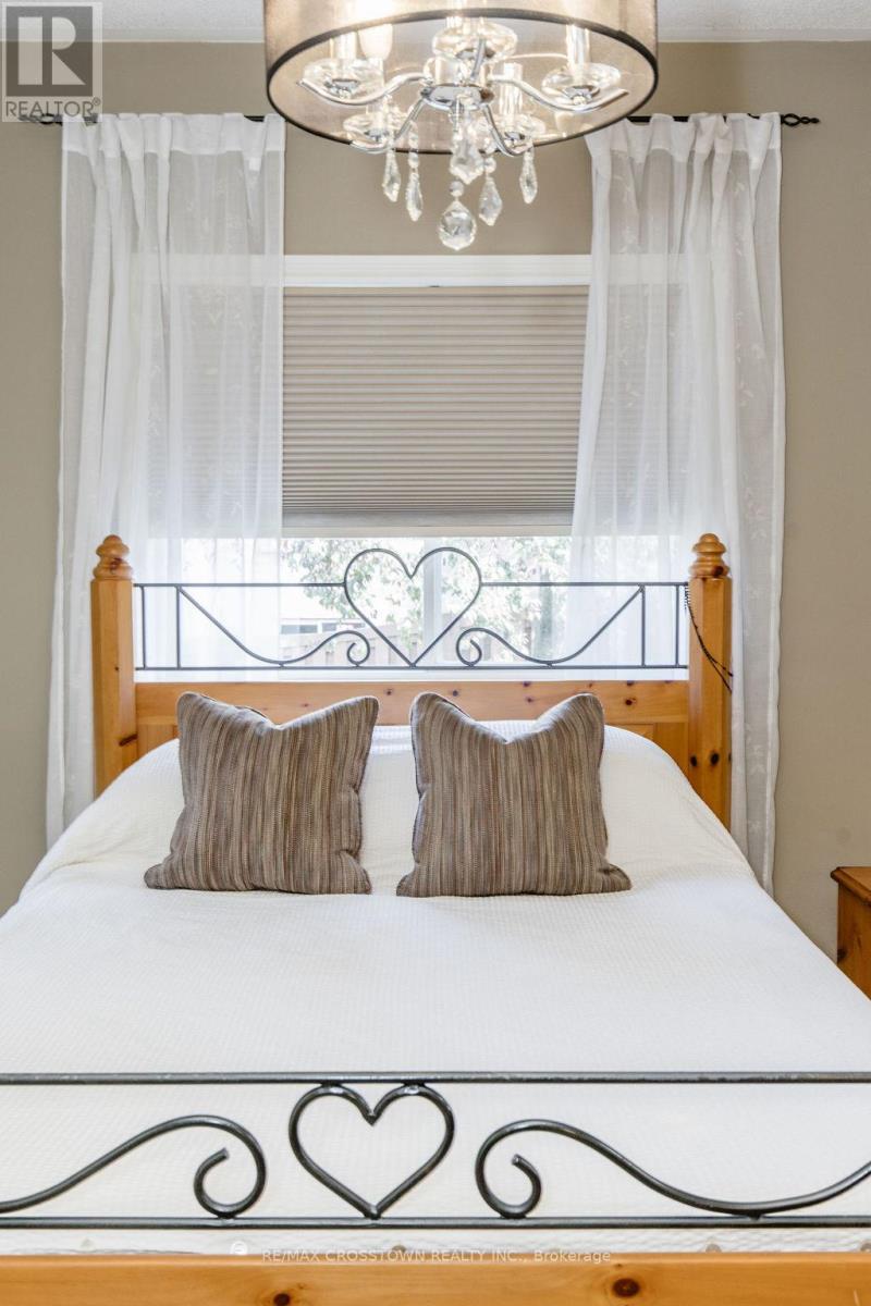 1 Bloxham Place, Barrie, Ontario  L4N 9K3 - Photo 27 - S12477878