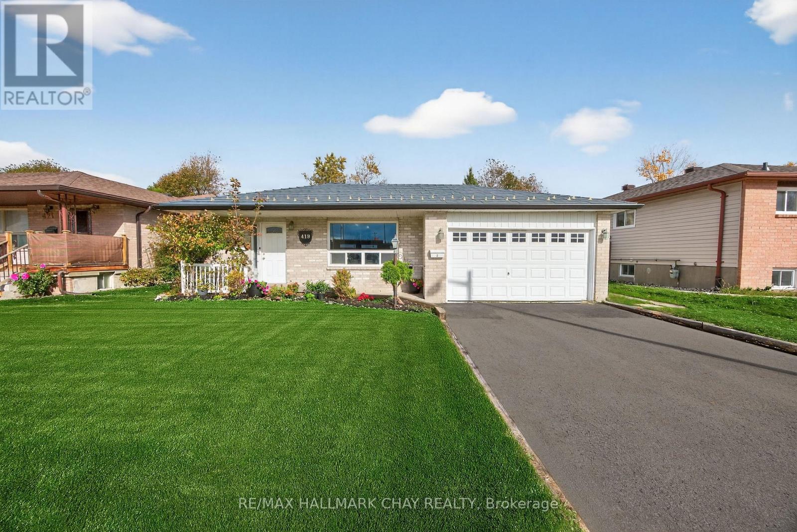 419 LEACOCK DRIVE, Barrie, Ontario