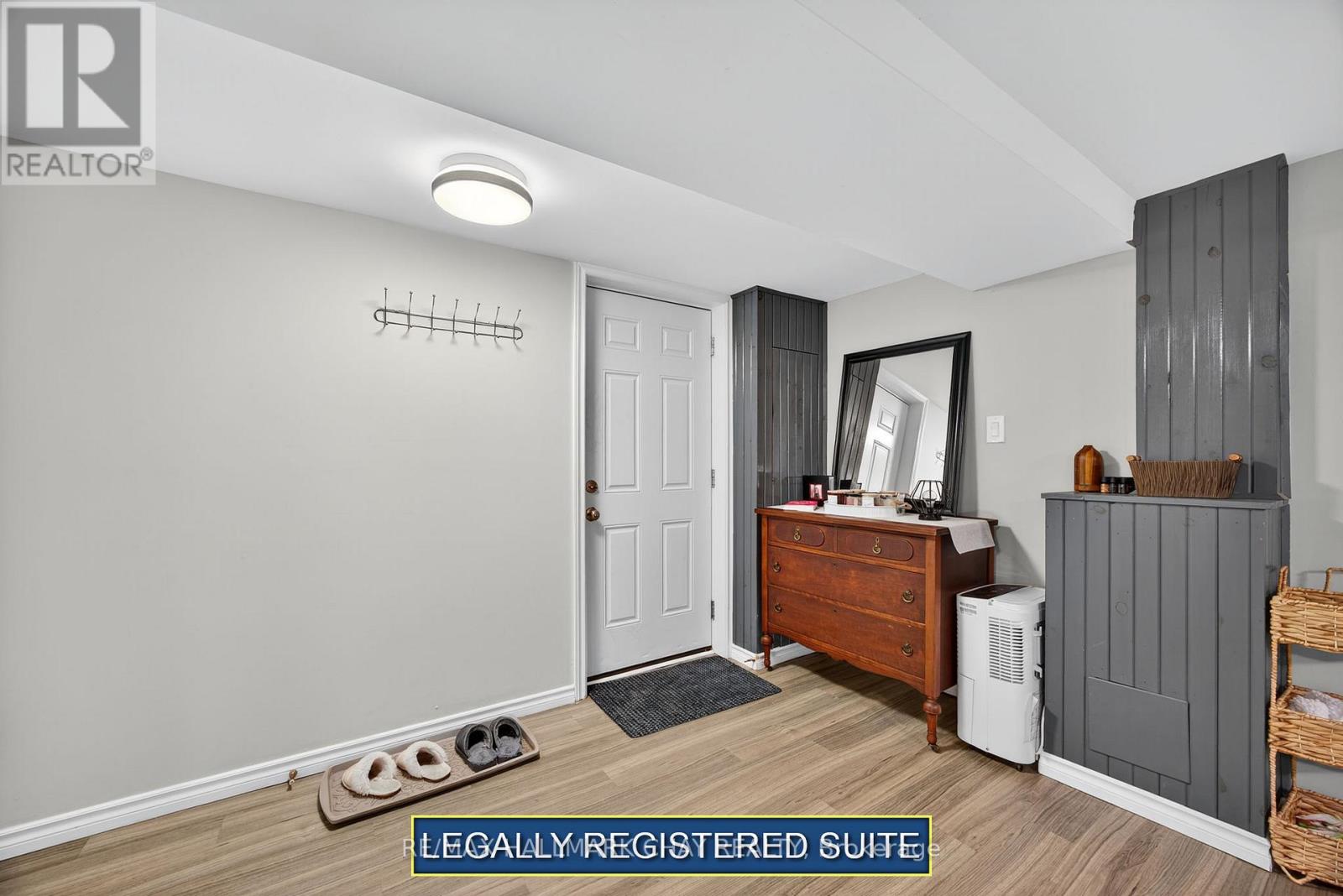 419 Leacock Drive, Barrie, Ontario  L4N 5L8 - Photo 16 - S12477917