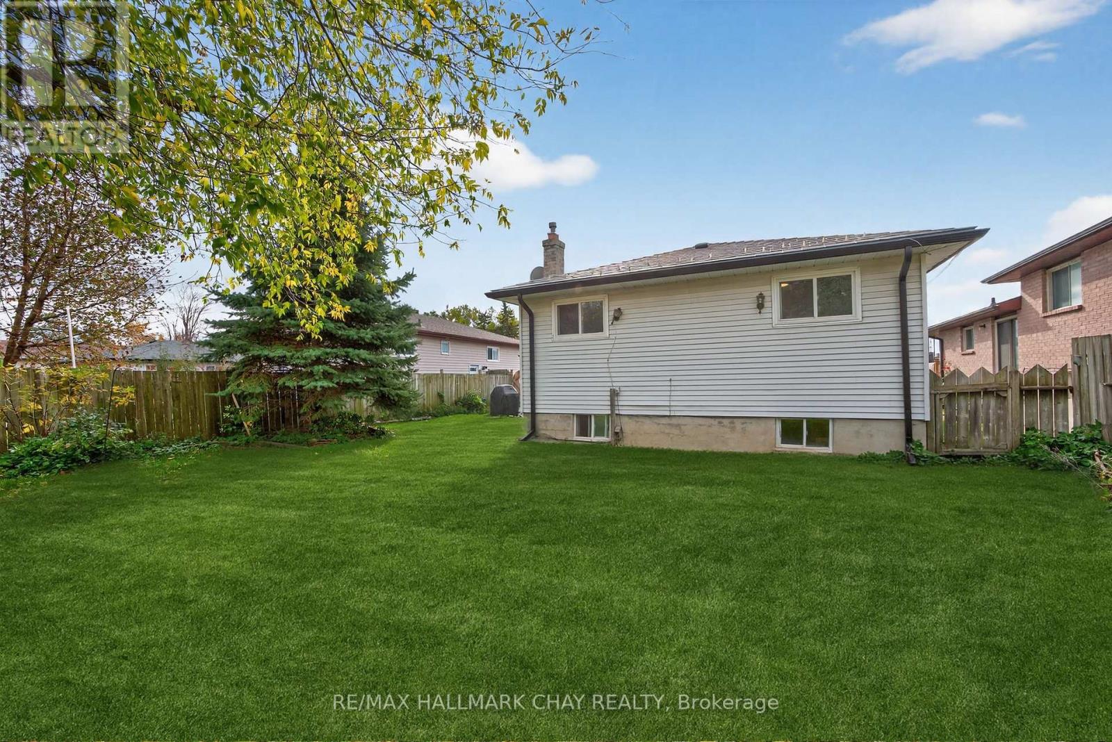 419 Leacock Drive, Barrie, Ontario  L4N 5L8 - Photo 29 - S12477917