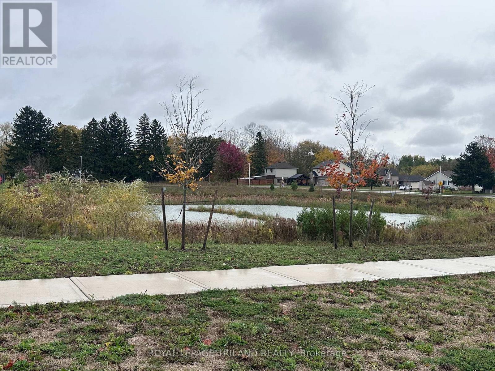 116 Aspen Parkway, Aylmer, Ontario  N5H 3H7 - Photo 3 - X12434340