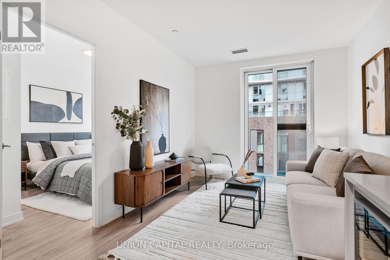 508 - 252 Church Street, Toronto, Ontario  M5B 0E6 - Photo 1 - C12477945