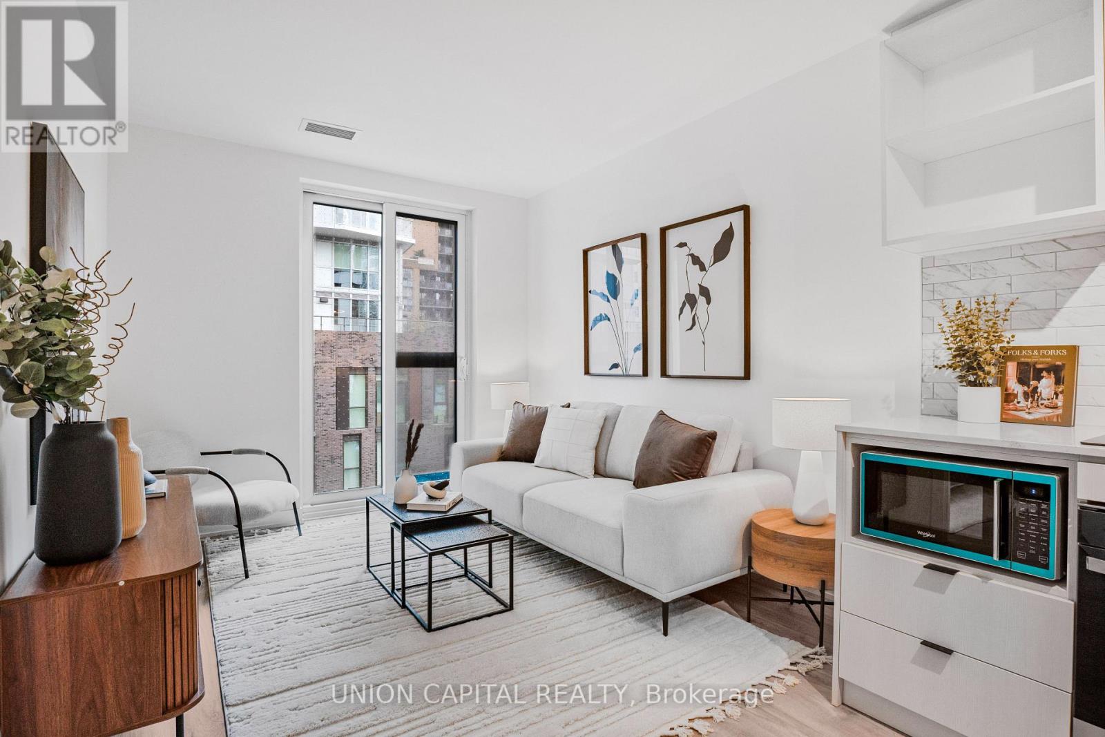 508 - 252 Church Street, Toronto, Ontario  M5B 0E6 - Photo 2 - C12477945