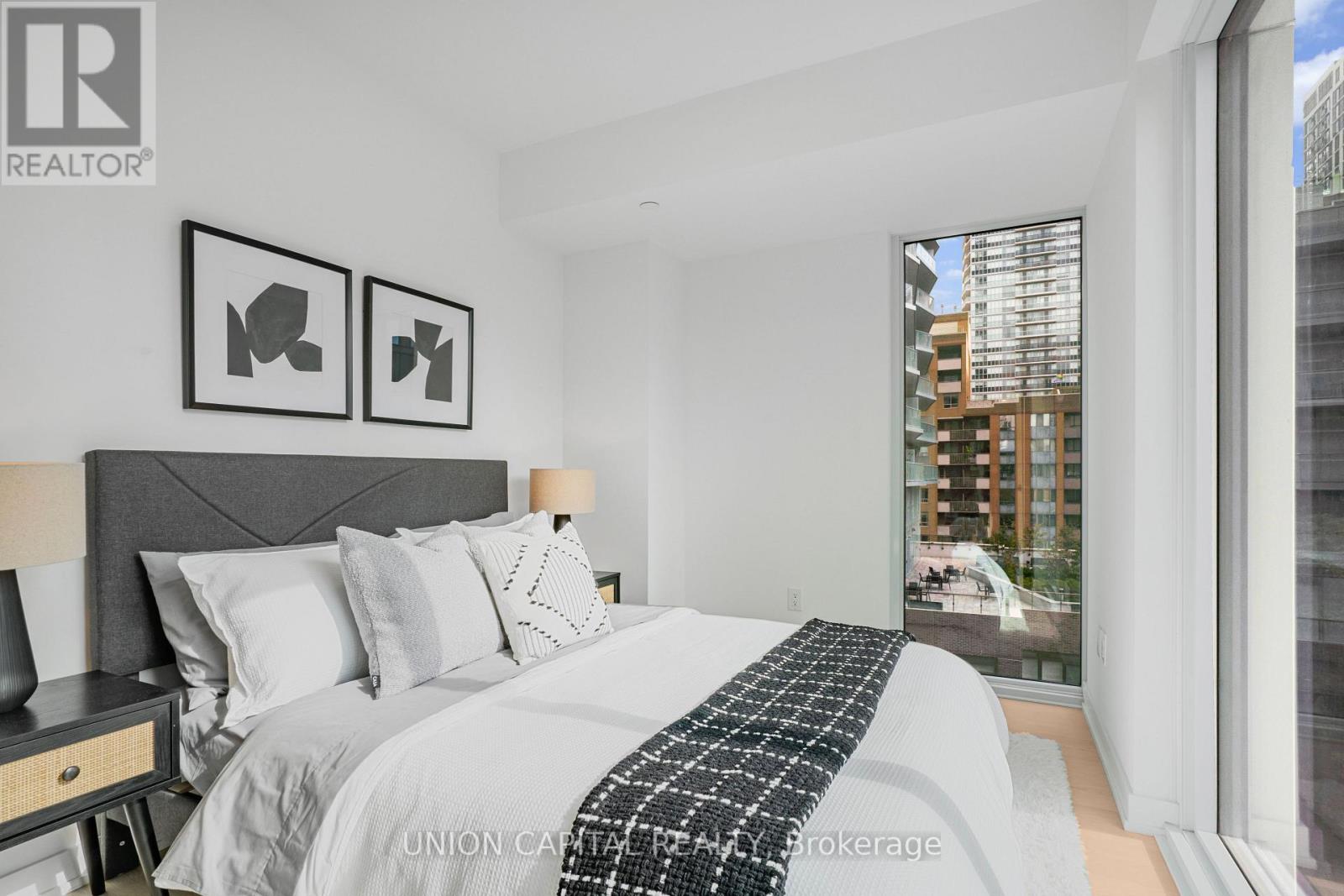 711 - 252 Church Street, Toronto, Ontario  M5B 0E6 - Photo 6 - C12477953