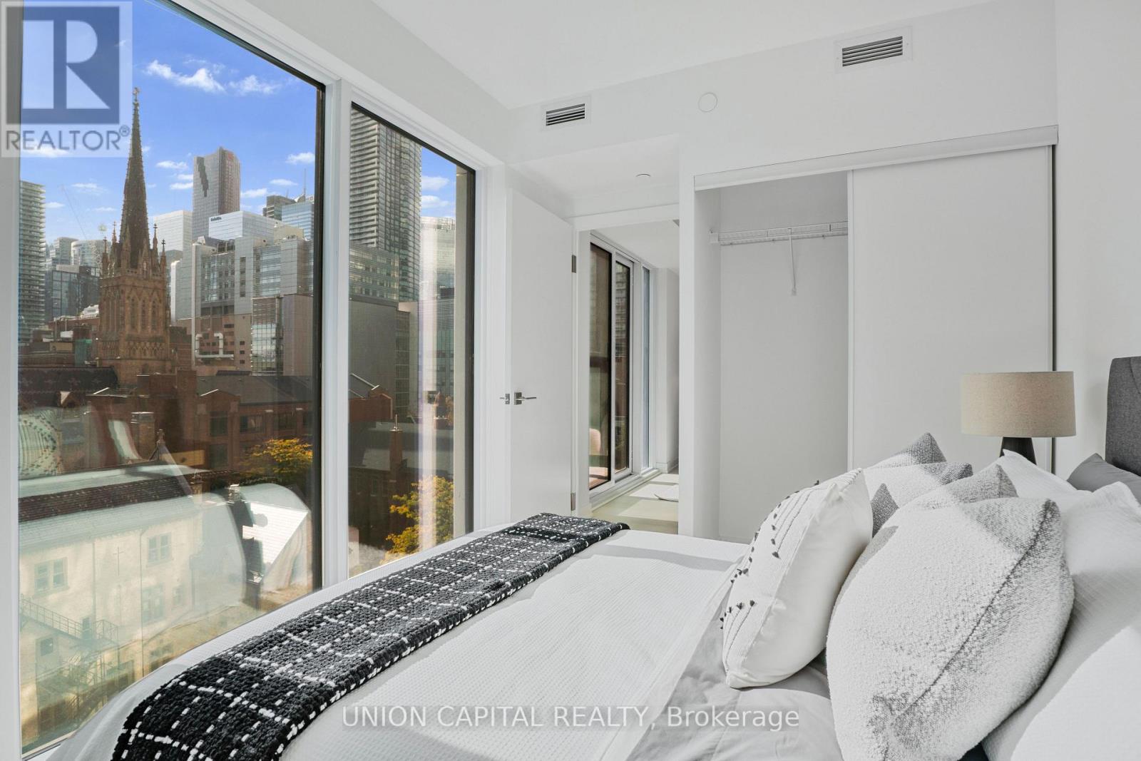 711 - 252 Church Street, Toronto, Ontario  M5B 0E6 - Photo 7 - C12477953