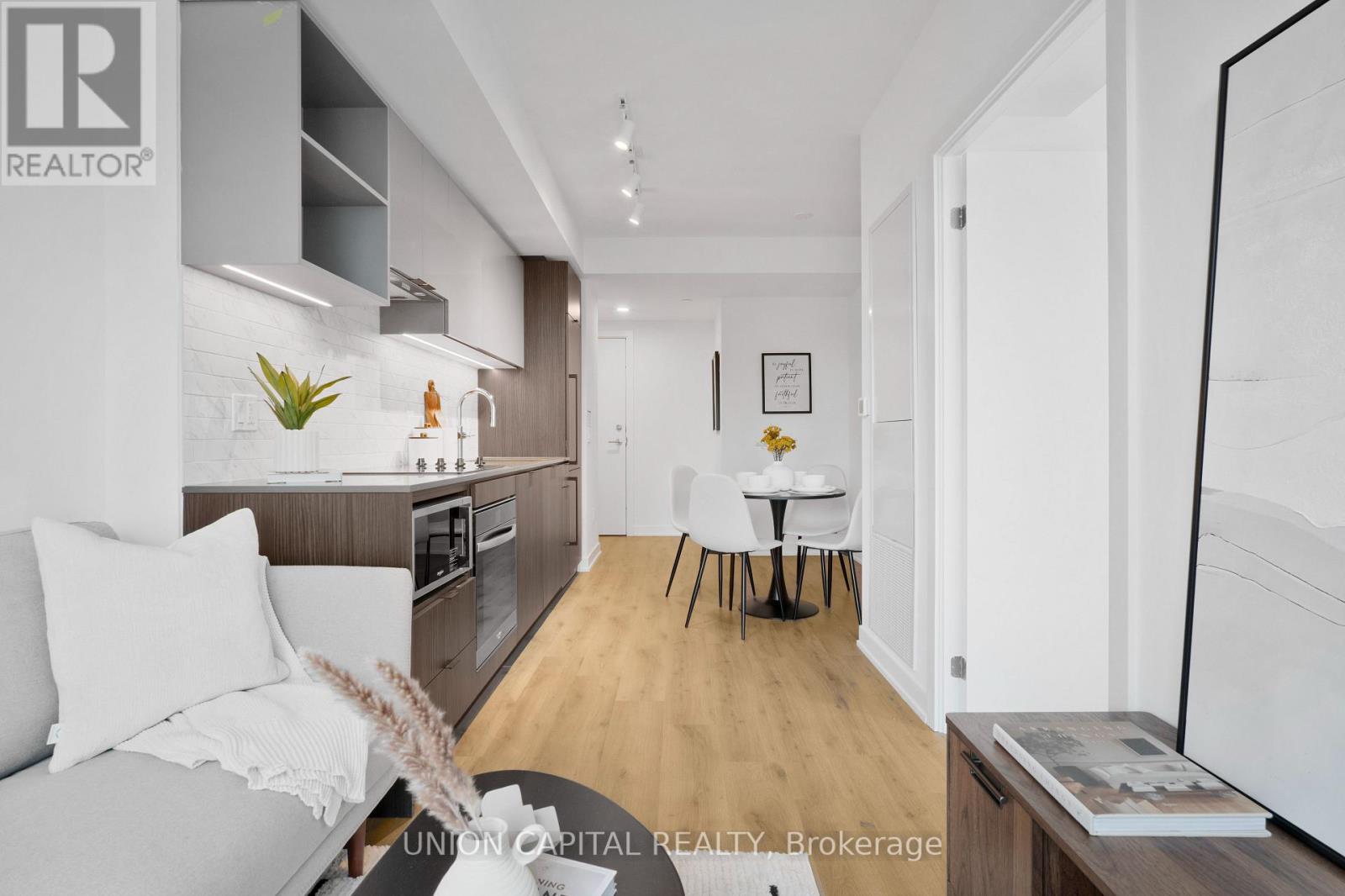 1801 - 252 Church Street, Toronto, Ontario  M5B 0E6 - Photo 6 - C12477967