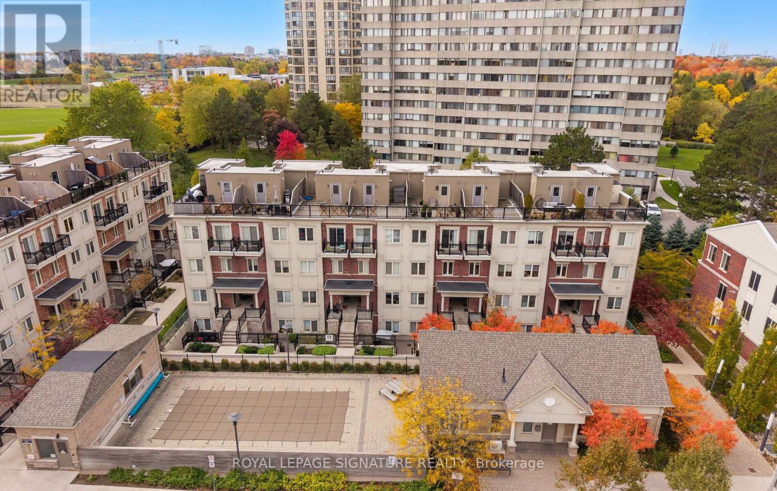 240 - 15 Coneflower Crescent, Toronto, Ontario  M2R 0A5 - Photo 3 - C12477968