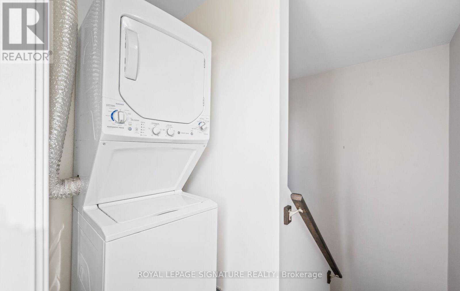 240 - 15 Coneflower Crescent, Toronto, Ontario  M2R 0A5 - Photo 35 - C12477968