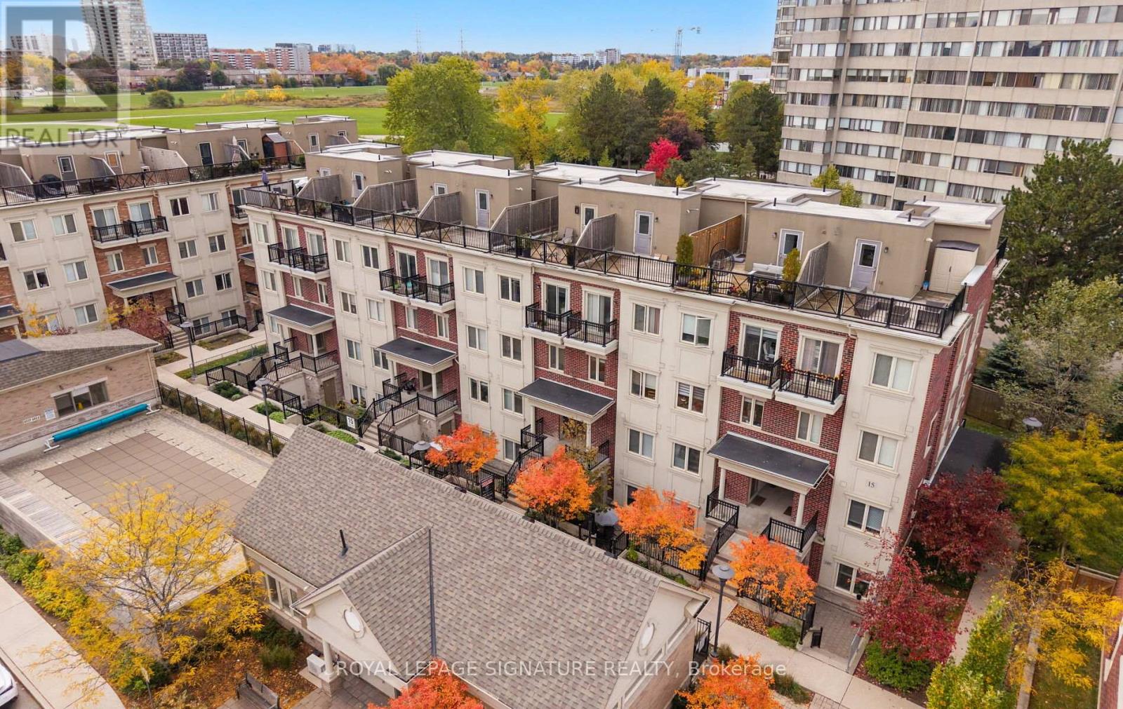 240 - 15 Coneflower Crescent, Toronto, Ontario  M2R 0A5 - Photo 5 - C12477968