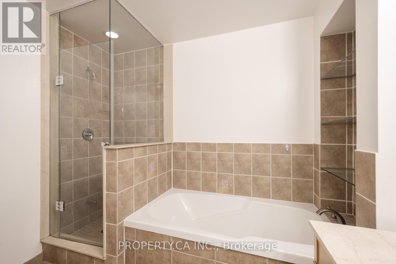 Ph05 - 763 Bay Street, Toronto, Ontario  M5G 2R3 - Photo 18 - C12477993