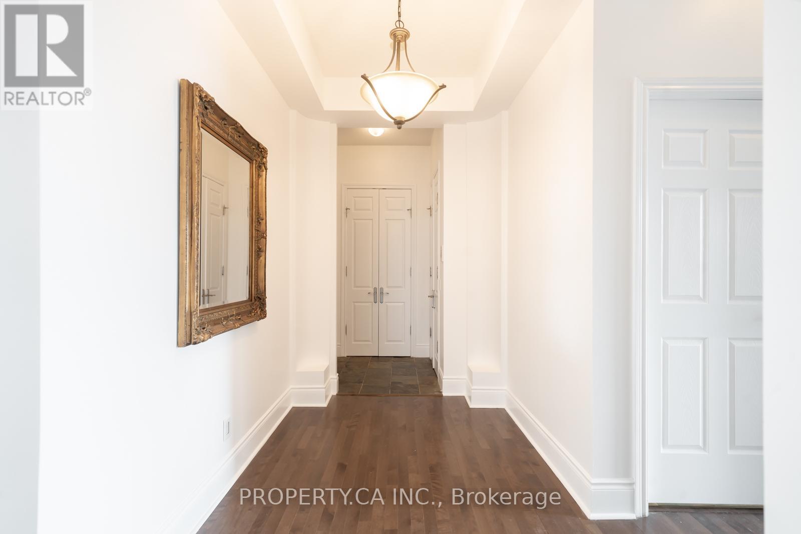 Ph05 - 763 Bay Street, Toronto, Ontario  M5G 2R3 - Photo 2 - C12477993