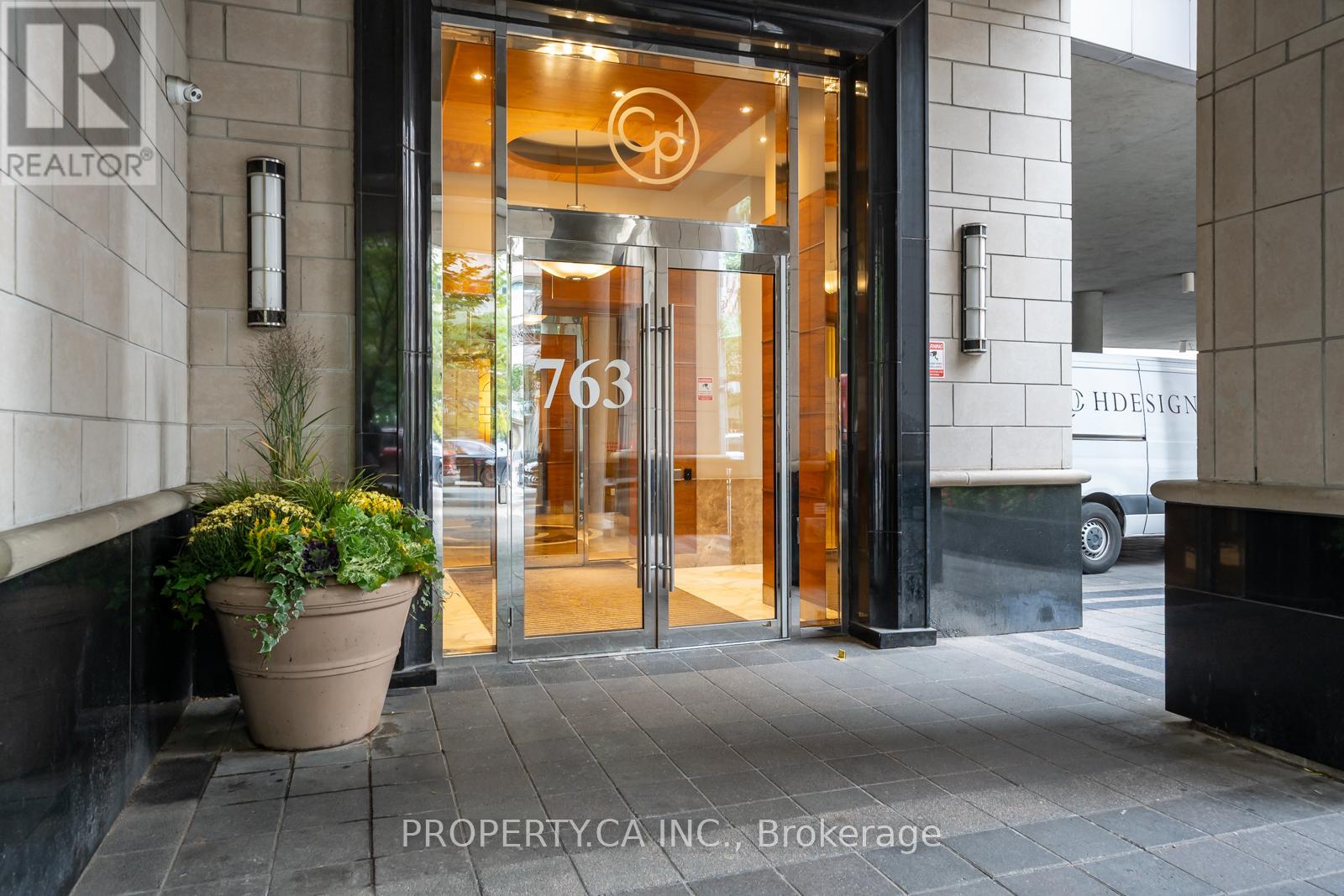 Ph05 - 763 Bay Street, Toronto, Ontario  M5G 2R3 - Photo 31 - C12477993