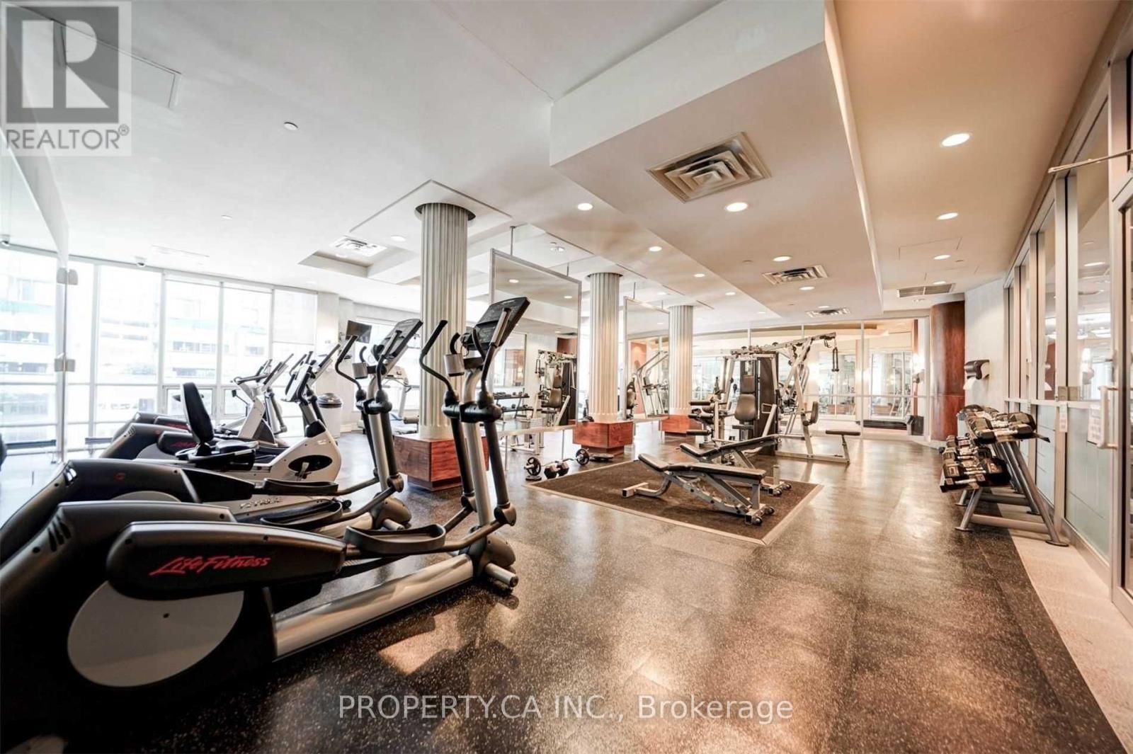 Ph05 - 763 Bay Street, Toronto, Ontario  M5G 2R3 - Photo 33 - C12477993