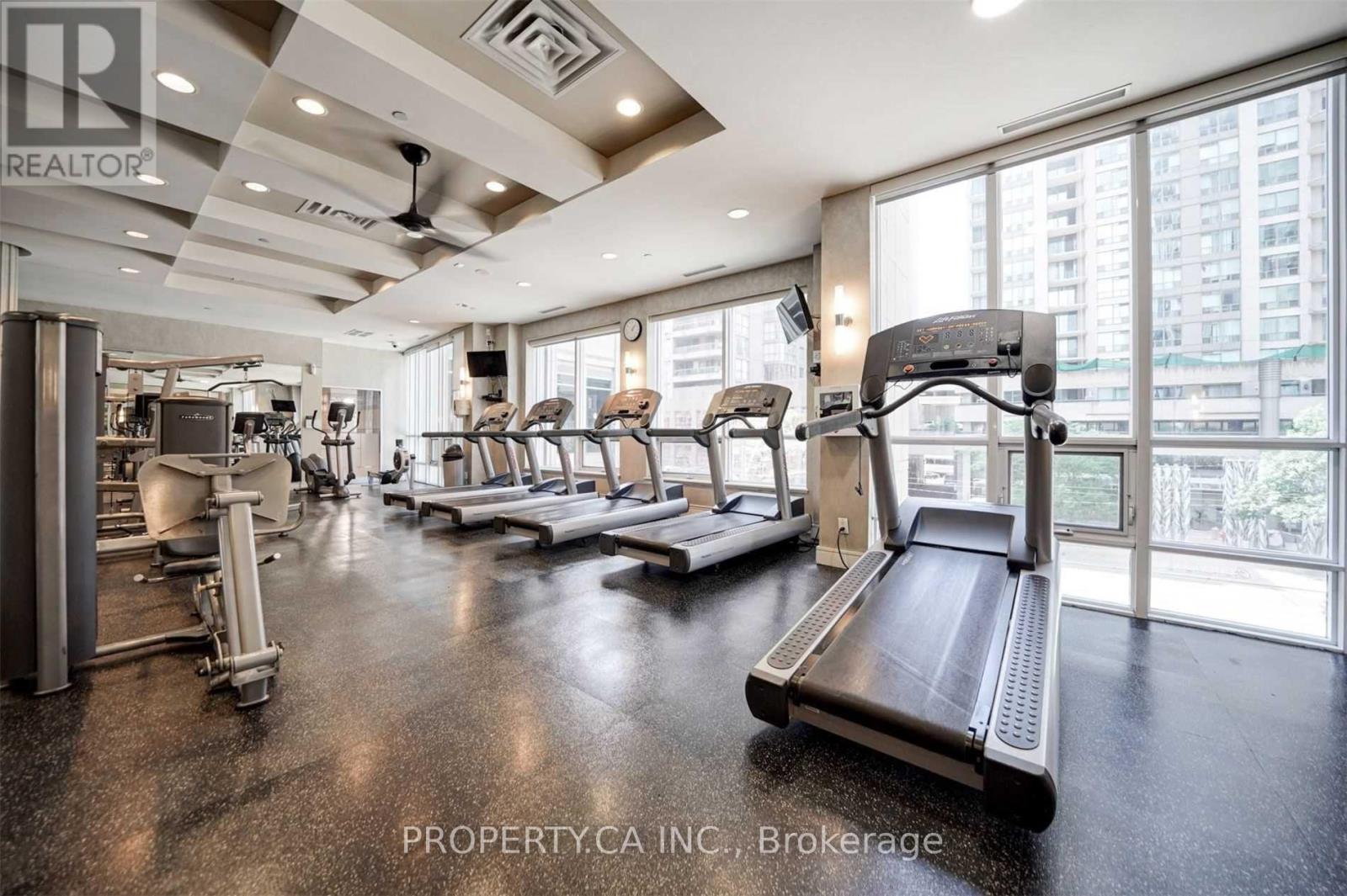 Ph05 - 763 Bay Street, Toronto, Ontario  M5G 2R3 - Photo 34 - C12477993