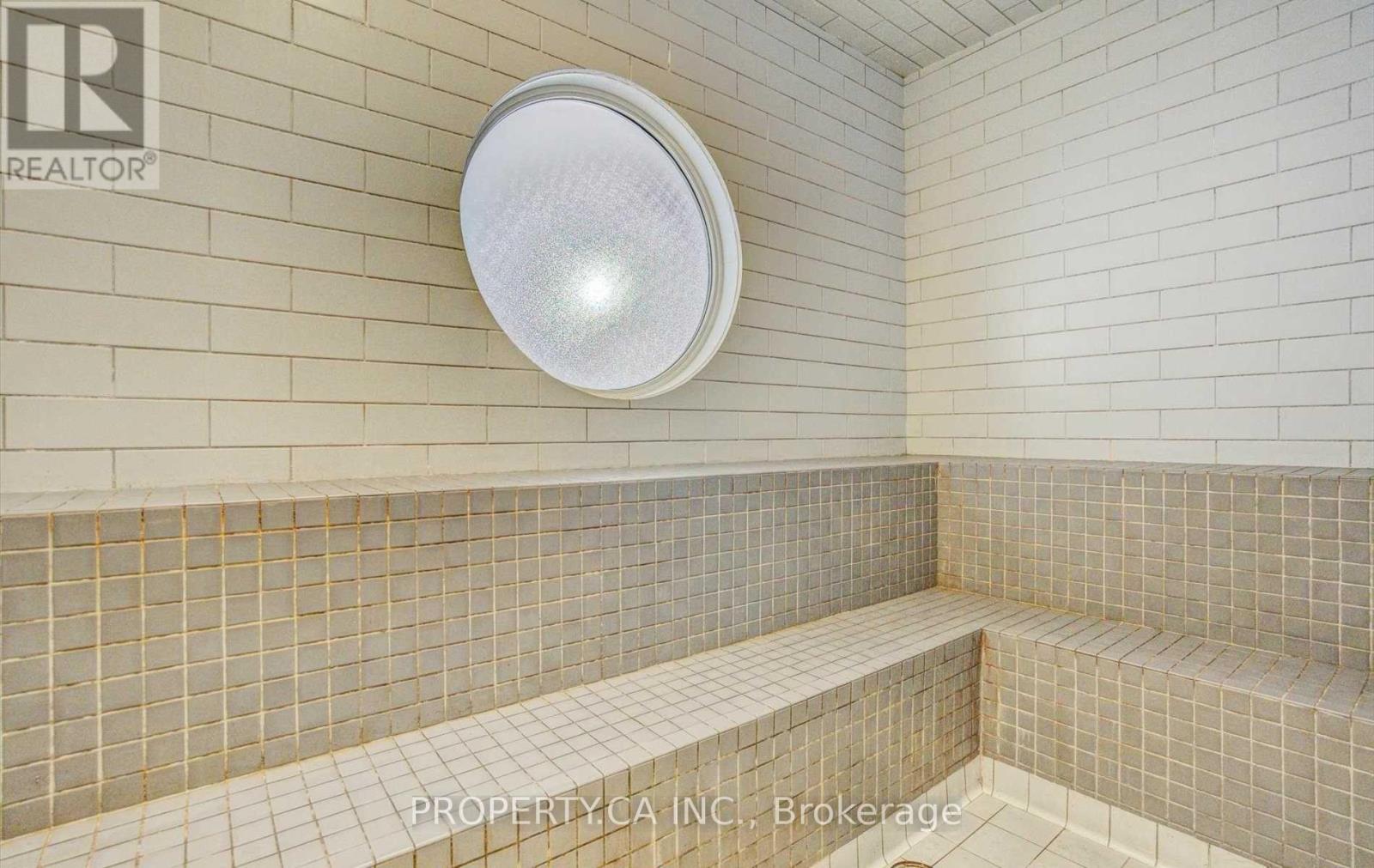 Ph05 - 763 Bay Street, Toronto, Ontario  M5G 2R3 - Photo 38 - C12477993