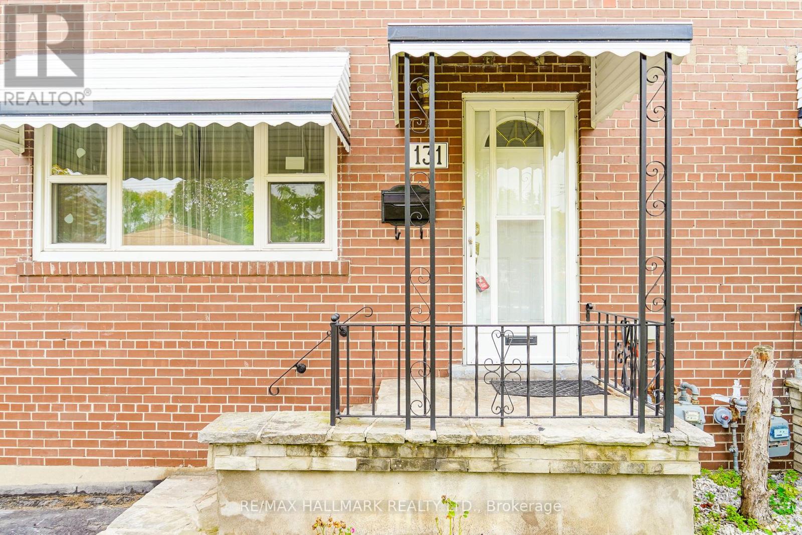 131 Painted Post Drive, Toronto, Ontario  M1H 1T6 - Photo 3 - E12477991