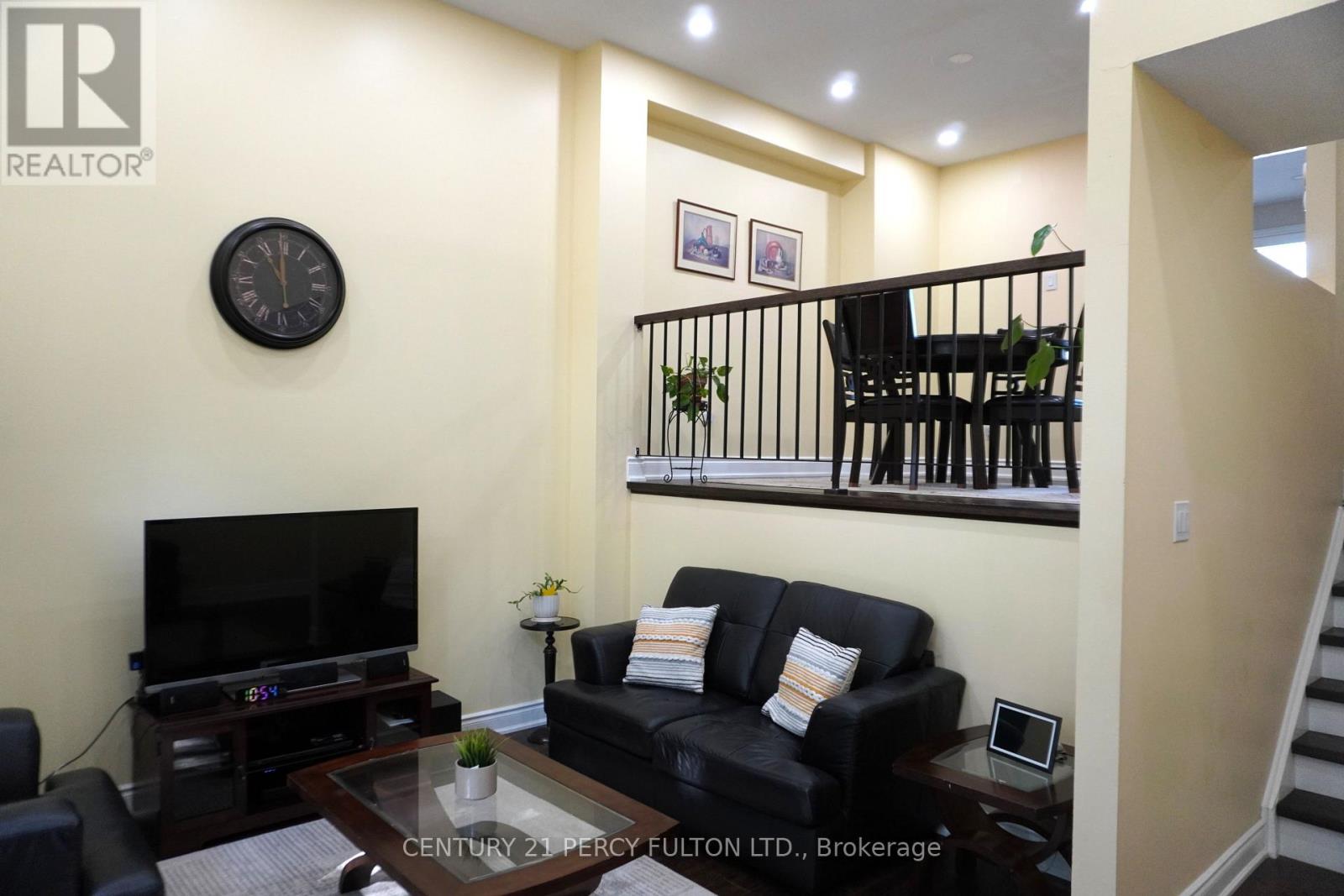 18 - 1975 Rosefield Road, Pickering, Ontario  L1V 3E3 - Photo 7 - E12478014