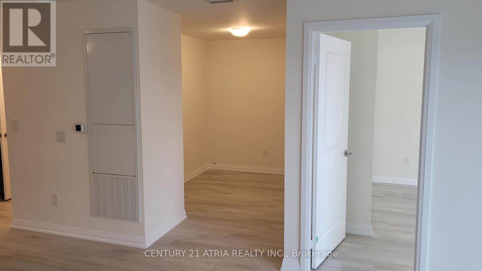 426 - 3270 Sheppard Avenue E, Toronto, Ontario  M1T 3K3 - Photo 8 - E12478015