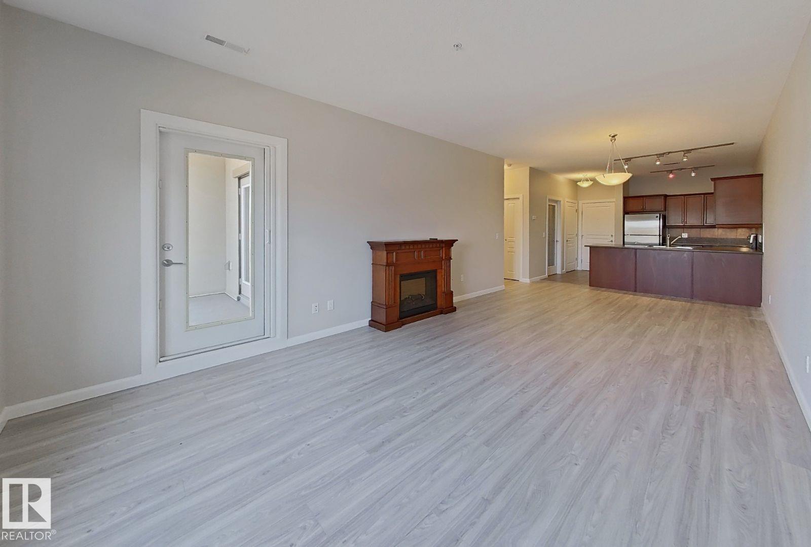 #318 160 Magrath Rd Nw, Edmonton, Alberta T6R 3T7 - Photo 10 - E4462392