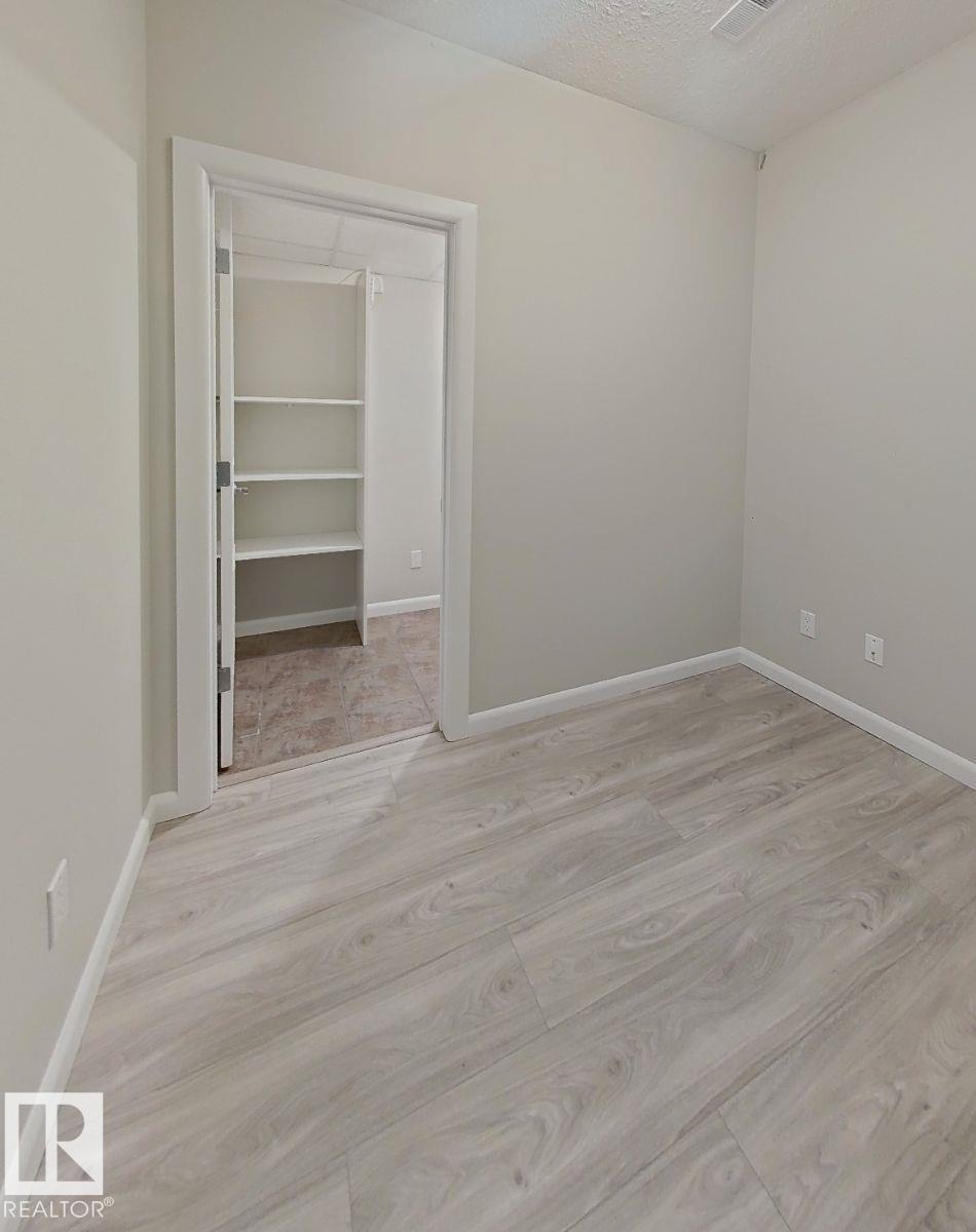 #318 160 Magrath Rd Nw, Edmonton, Alberta T6R 3T7 - Photo 17 - E4462392