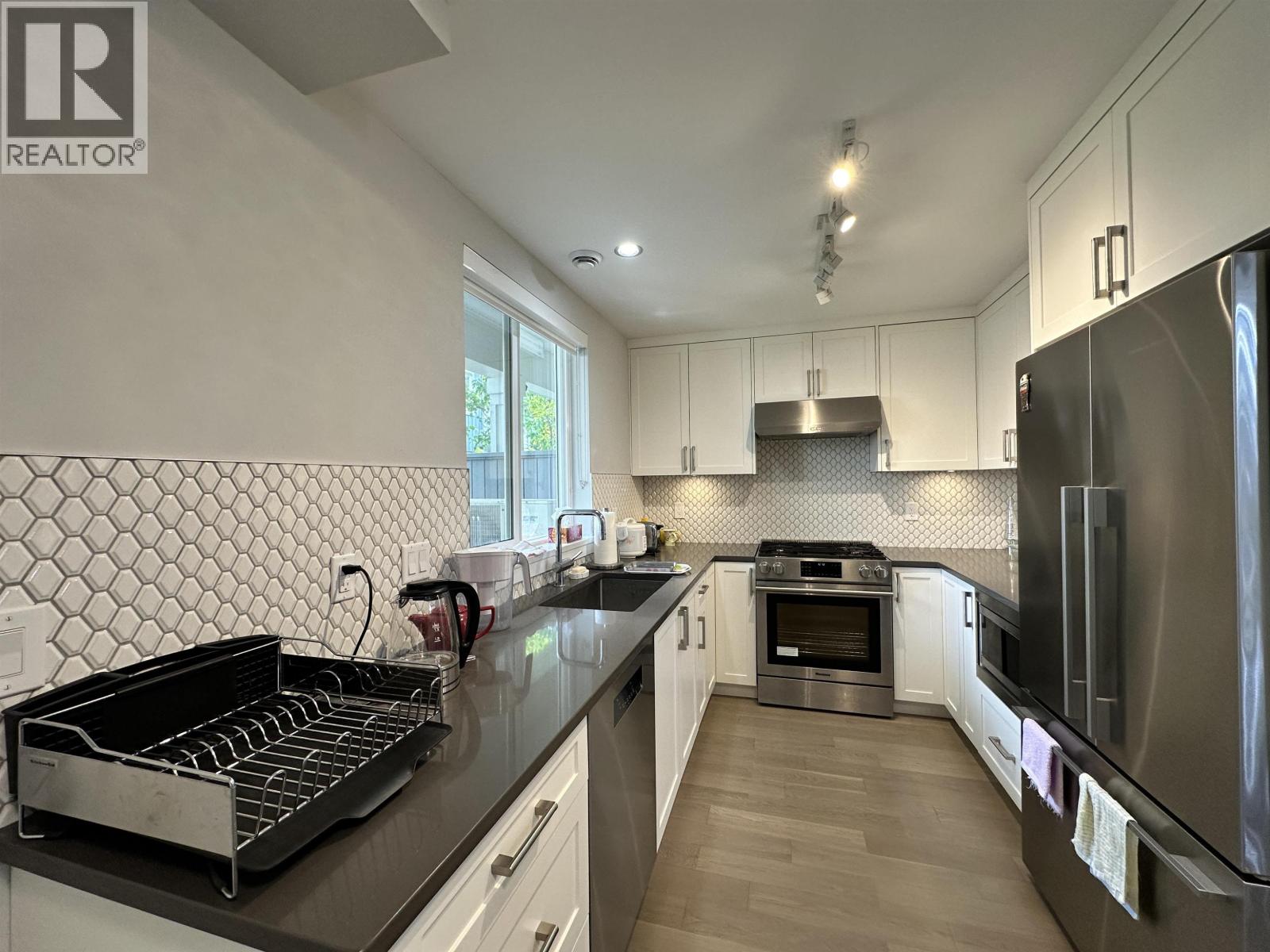 32 7180 Lechow Street, Richmond, British Columbia  V6Y 0K9 - Photo 4 - R3033174