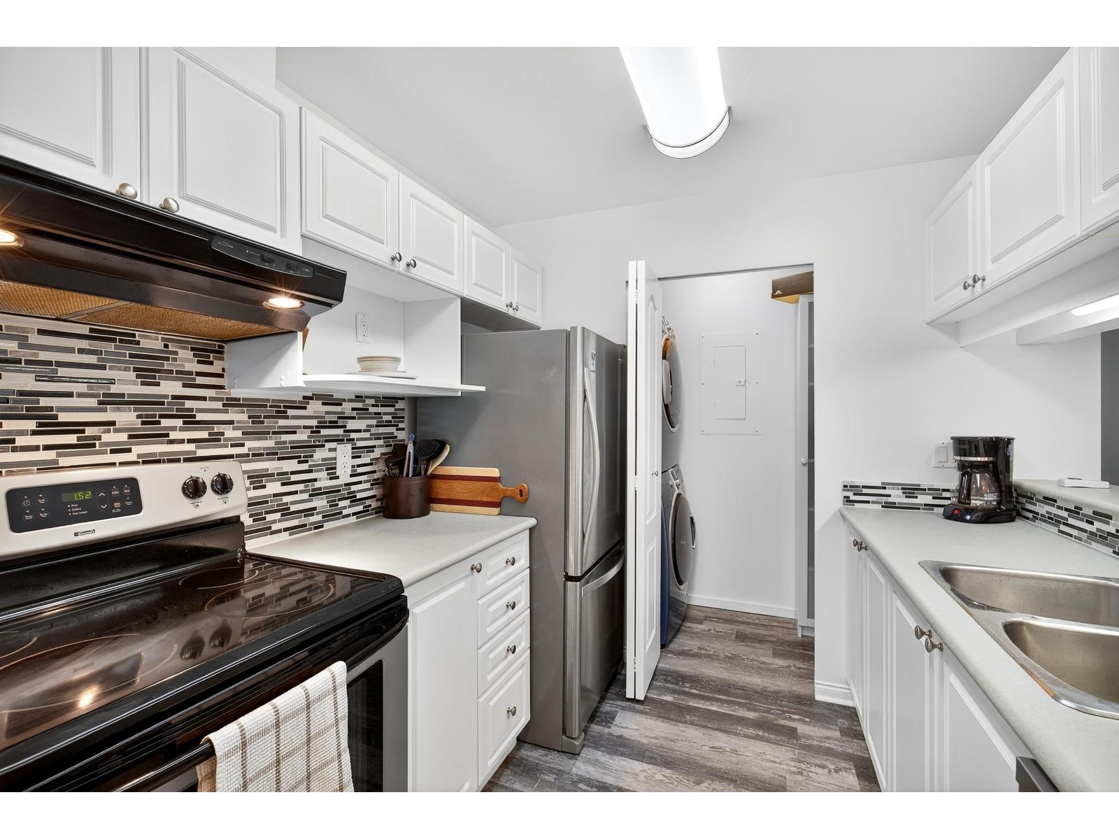 322 19528 Fraser Highway, Surrey, British Columbia  V3S 8P4 - Photo 8 - R3060938