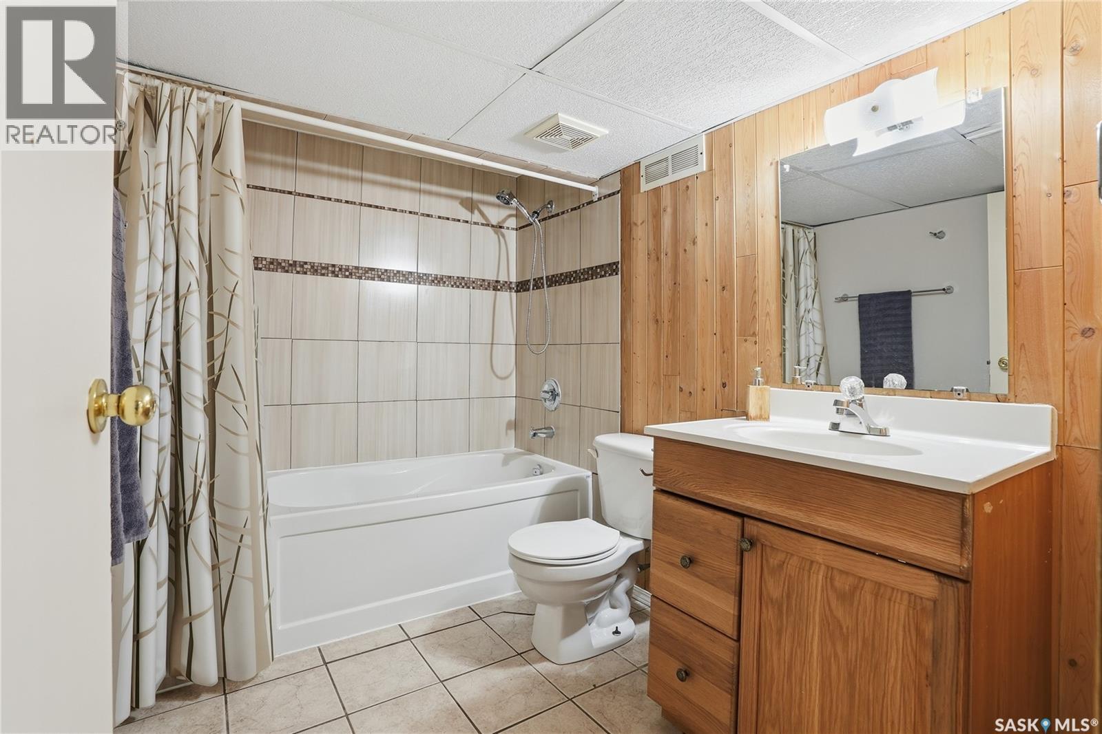 898 Kingsmere Boulevard, Saskatoon, Saskatchewan  S7J 4J7 - Photo 28 - SK021476