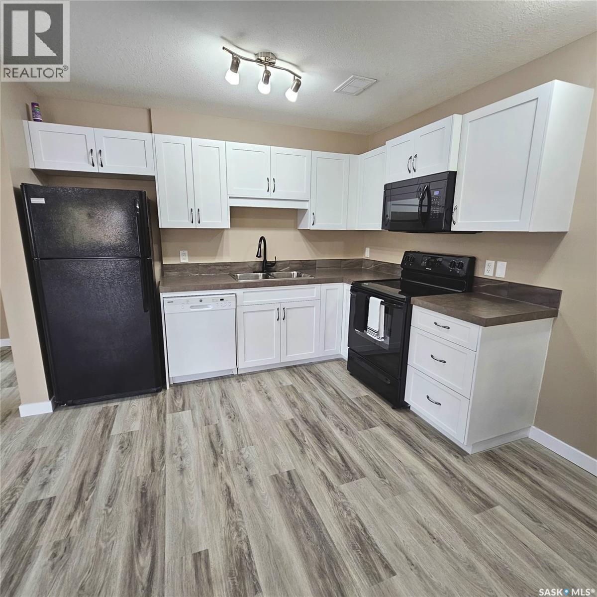 93 5642 Gordon Road, Regina, Saskatchewan  S4W 0M1 - Photo 3 - SK021459
