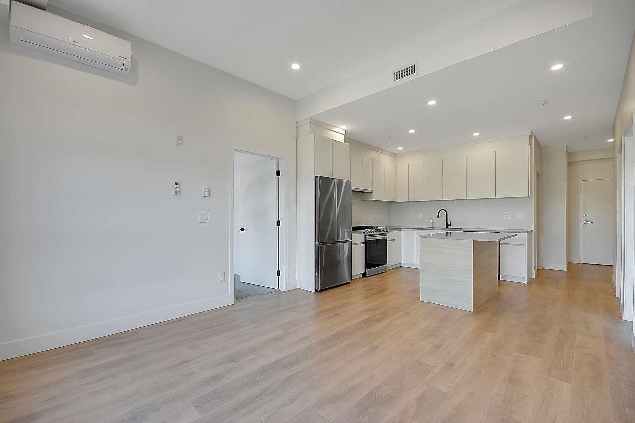 411 8496 120 Street, Surrey, British Columbia  V3W 3N5 - Photo 4 - R3060833