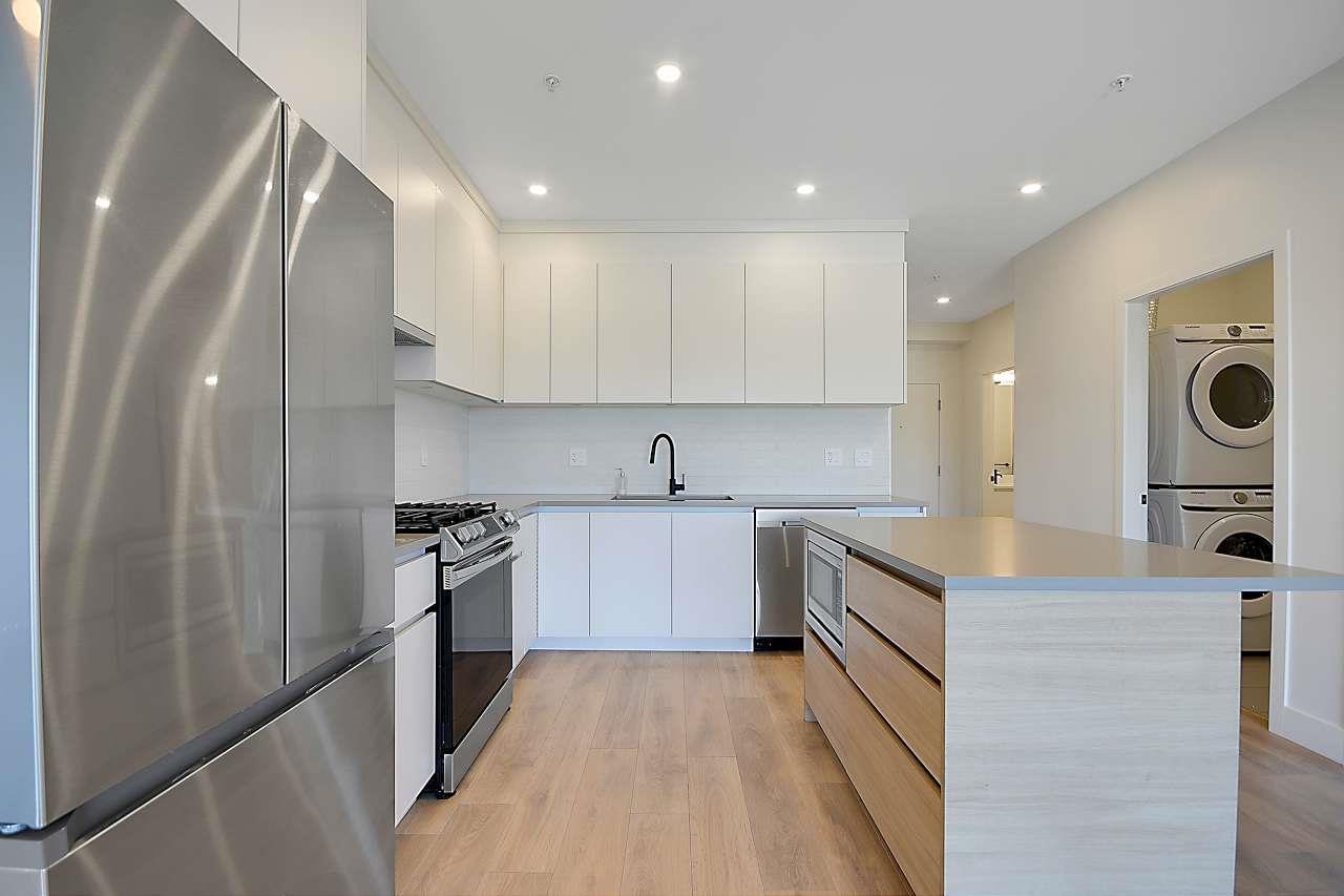 411 8496 120 Street, Surrey, British Columbia  V3W 3N5 - Photo 5 - R3060833