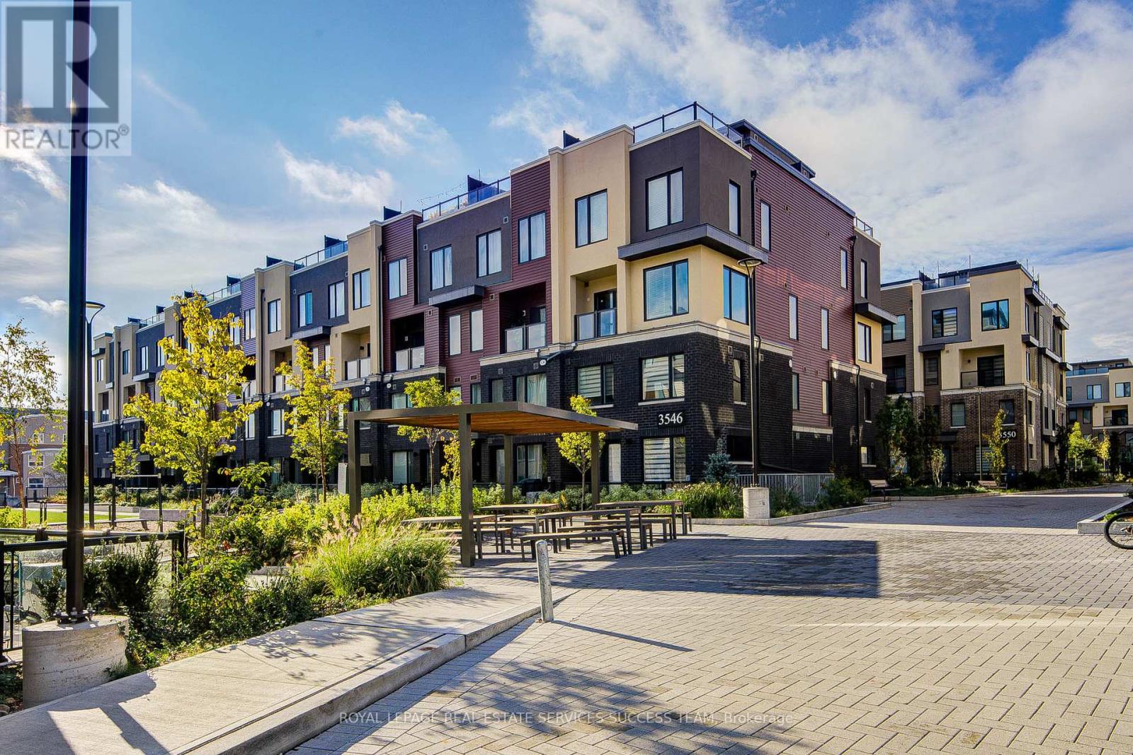 # 2 - 3546 COLONIAL DRIVE, Mississauga, Ontario