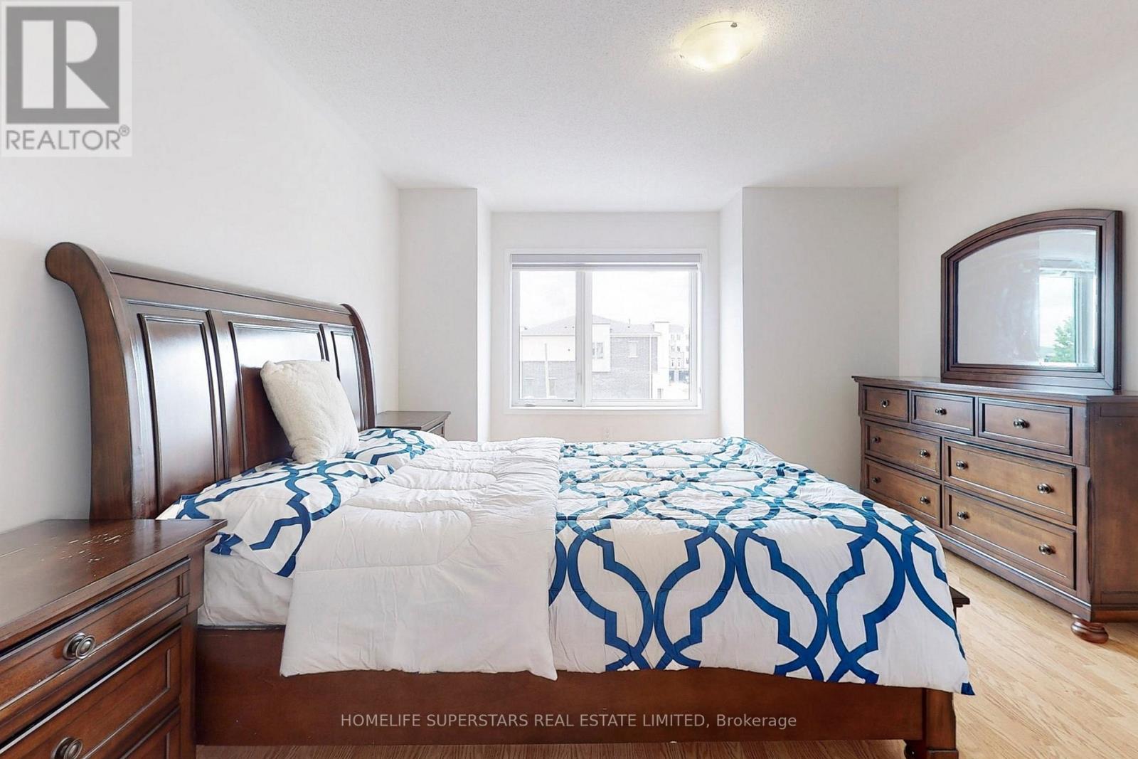 154 Landsbridge Street, Caledon, Ontario  L7E 2C8 - Photo 40 - W12477831