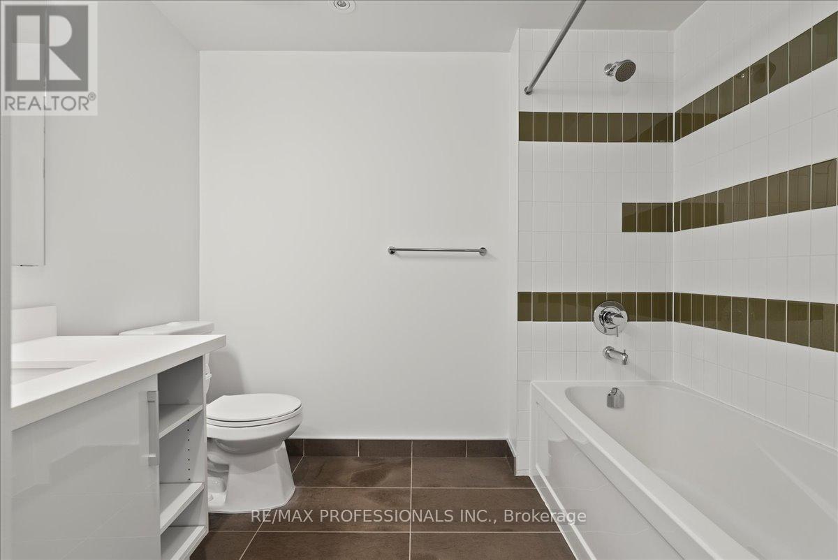 4509 - 2212 Lake Shore Boulevard W, Toronto, Ontario  M8V 0C2 - Photo 17 - W12477835