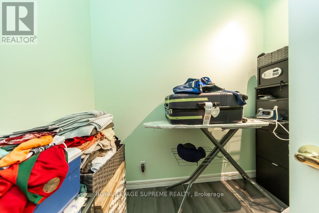 1103 - 1600 Keele Street, Toronto, Ontario  M6N 5J1 - Photo 30 - W12477850