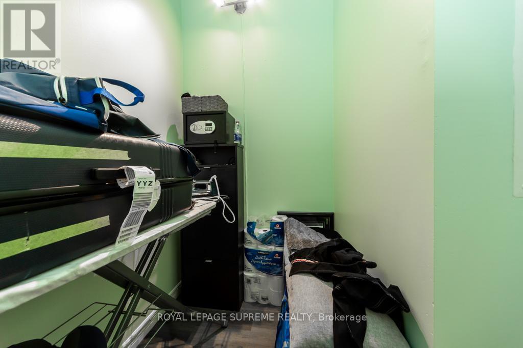 1103 - 1600 Keele Street, Toronto, Ontario  M6N 5J1 - Photo 31 - W12477850
