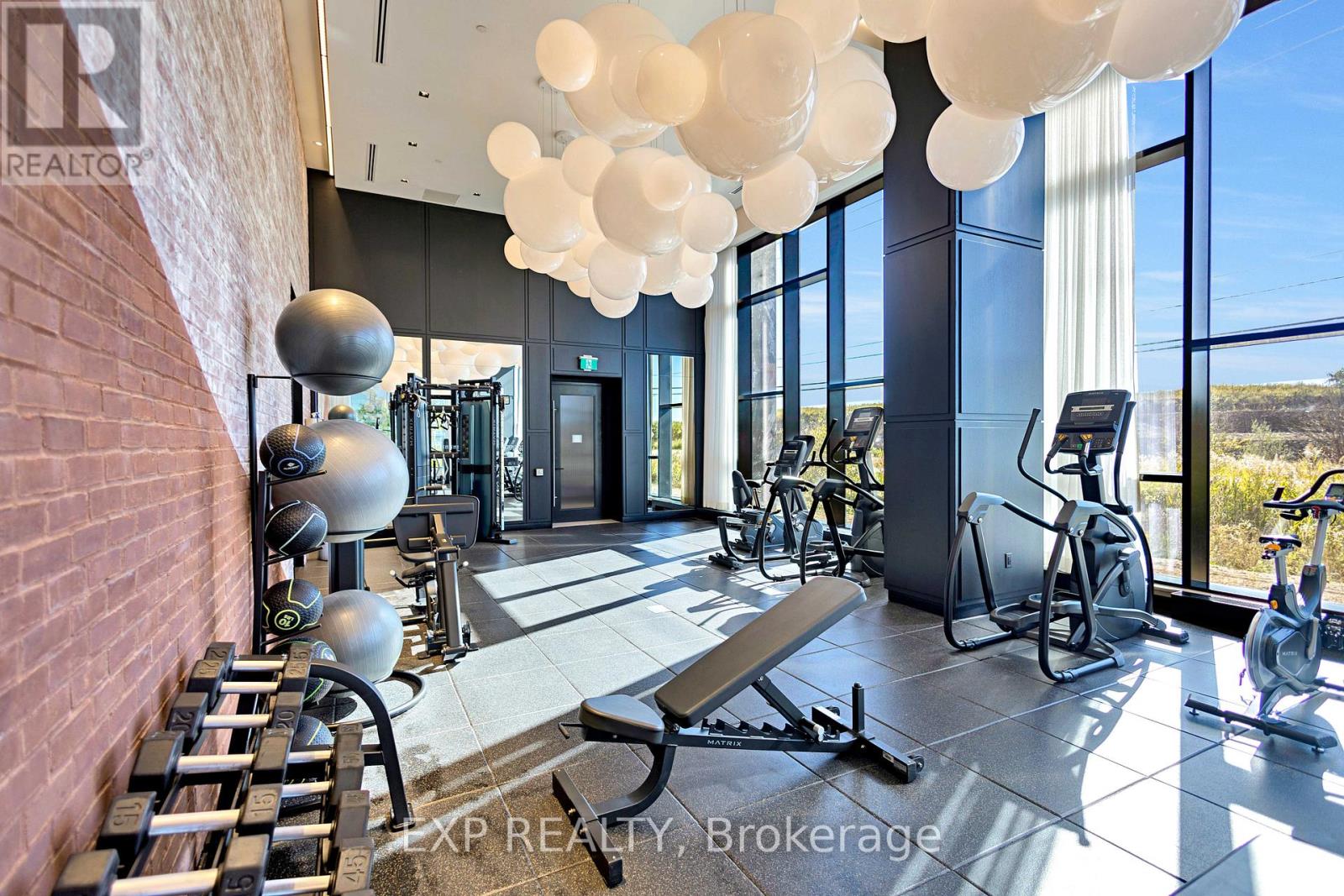 721 - 3200 William Coltson Avenue, Oakville, Ontario  L6H 7W6 - Photo 23 - W12477879
