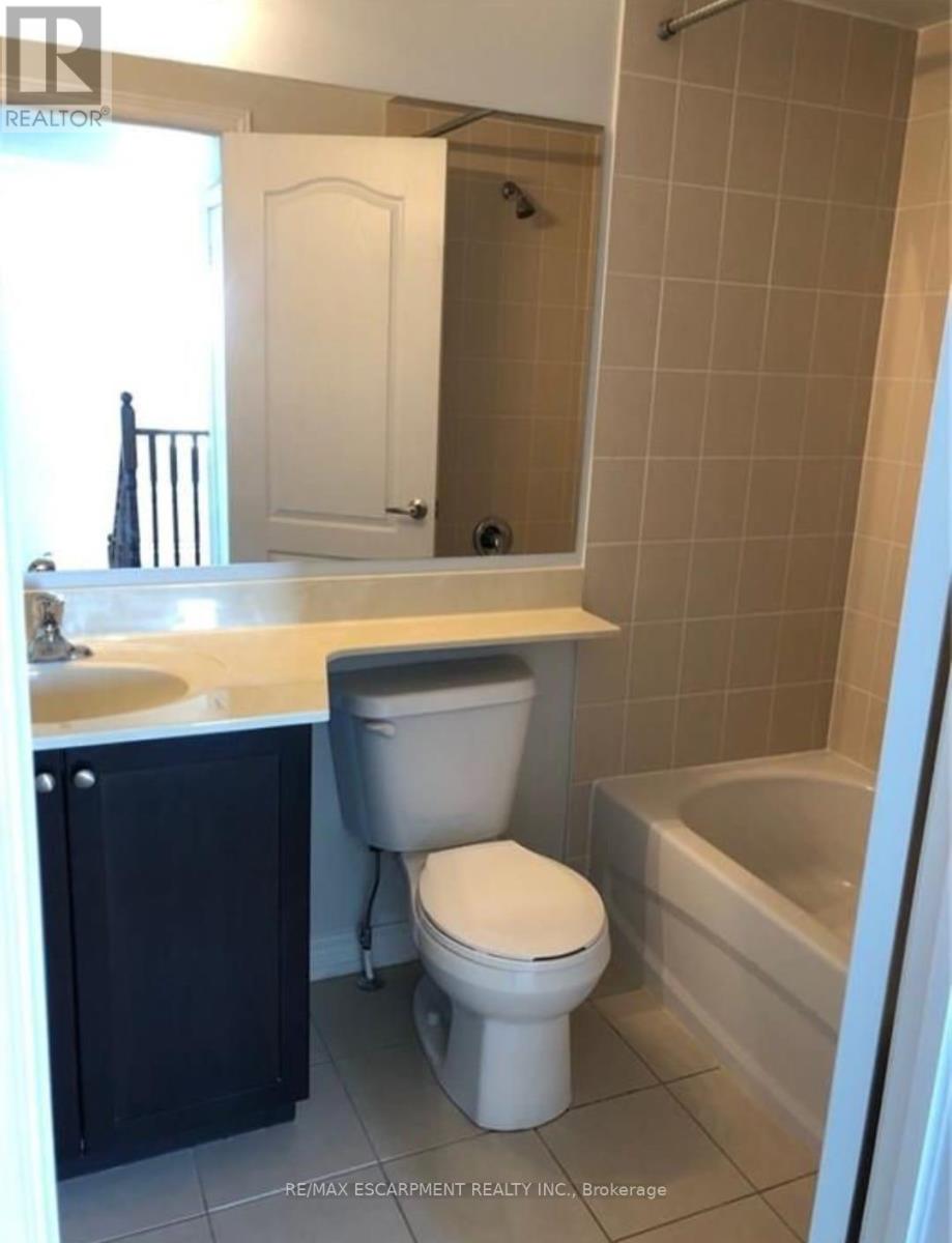 6 - 2444 Post Road, Oakville, Ontario  L6H 0J2 - Photo 7 - W12477883