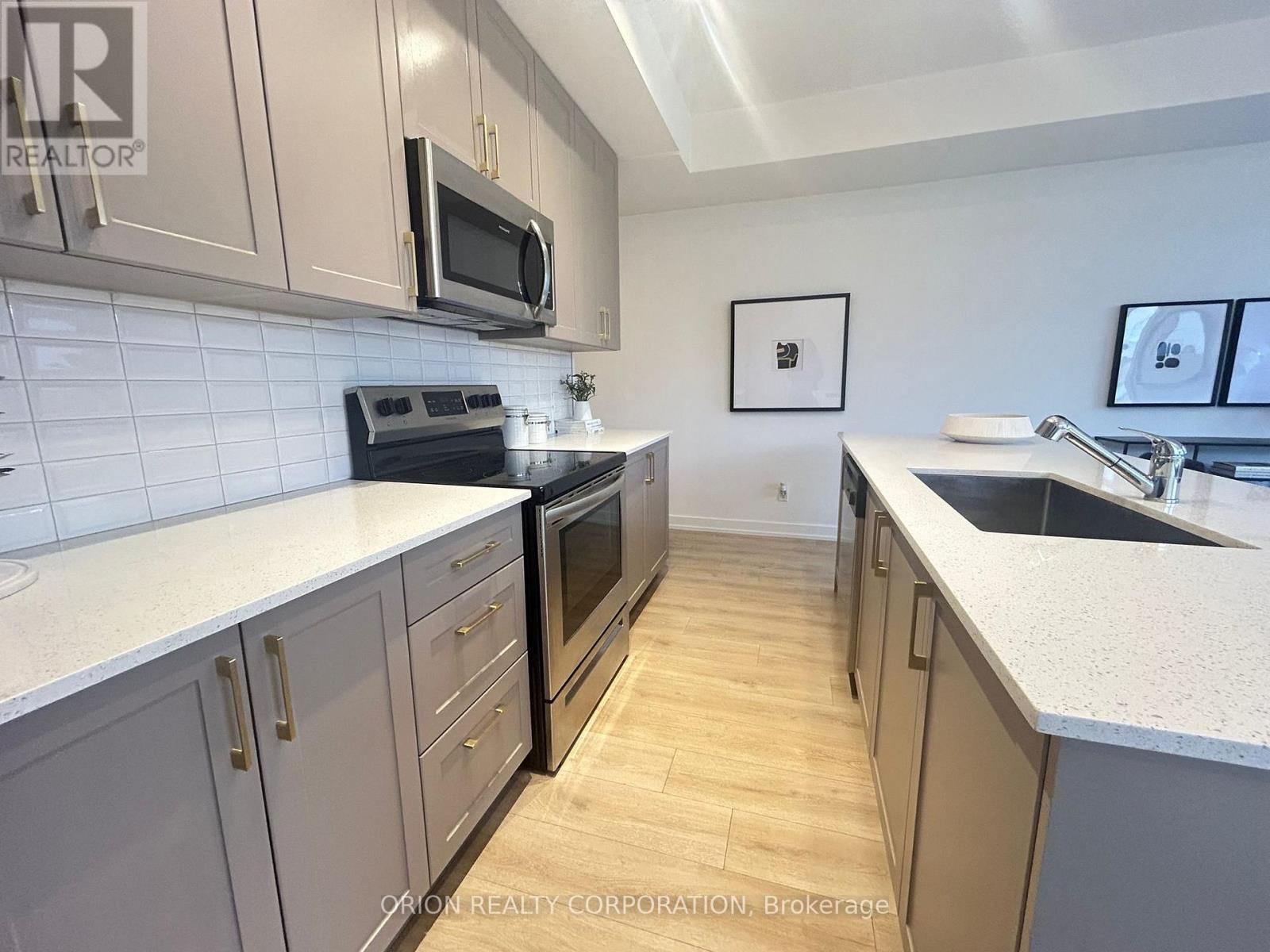 336 - 3078 Sixth Line, Oakville, Ontario  L6M 4J9 - Photo 10 - W12477898