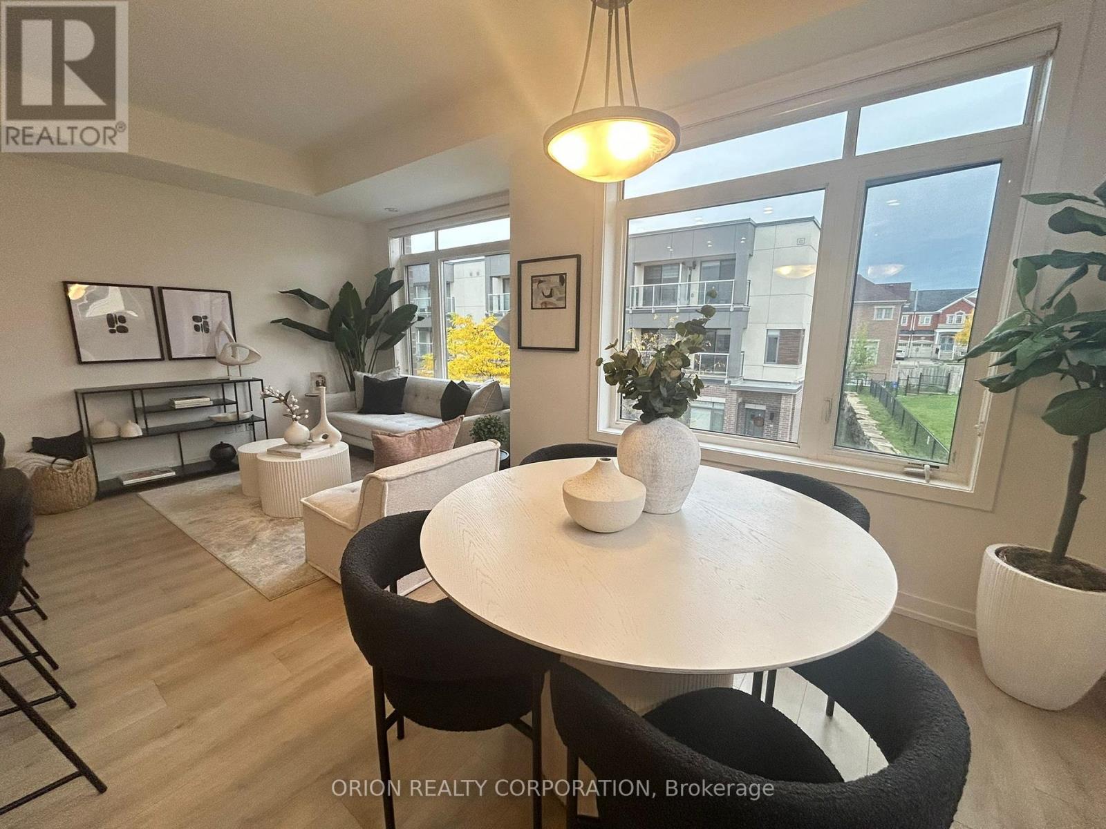 336 - 3078 Sixth Line, Oakville, Ontario  L6M 4J9 - Photo 8 - W12477898