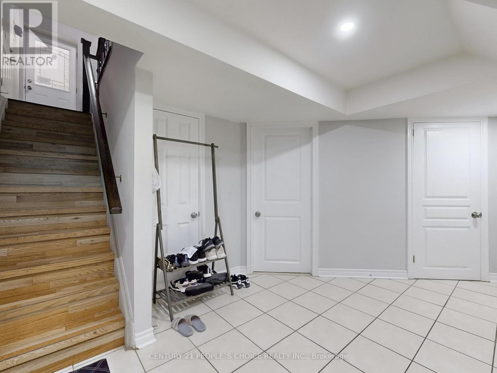 230 Edenbrook Hill Drive, Brampton, Ontario  L7A 2W7 - Photo 40 - W12477906