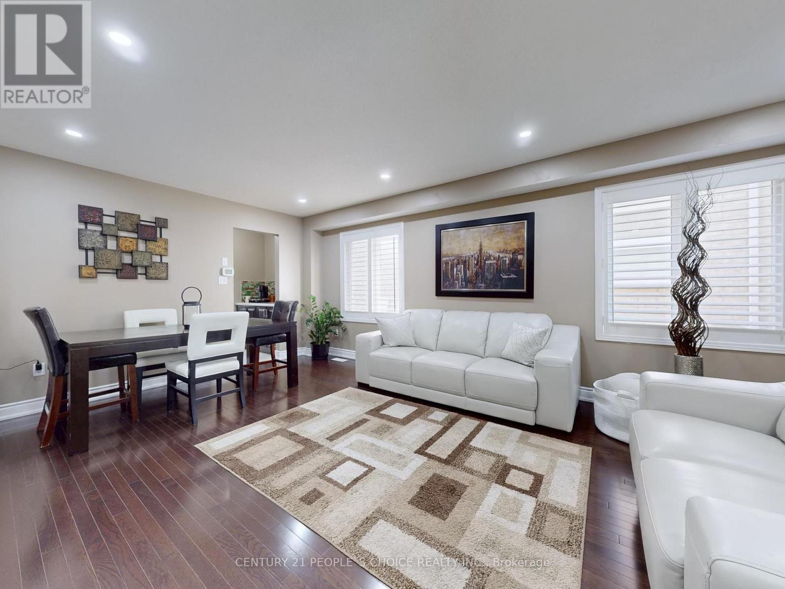 230 Edenbrook Hill Drive, Brampton, Ontario  L7A 2W7 - Photo 7 - W12477906