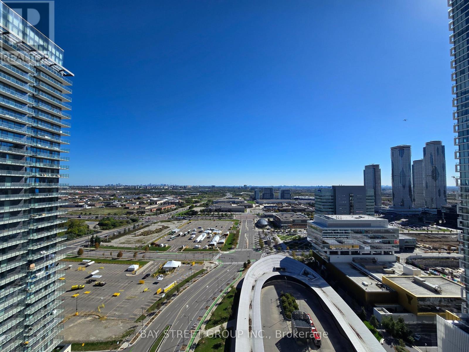 2708 - 950 Portage Parkway, Vaughan, Ontario  L4K 0J7 - Photo 12 - N12477925