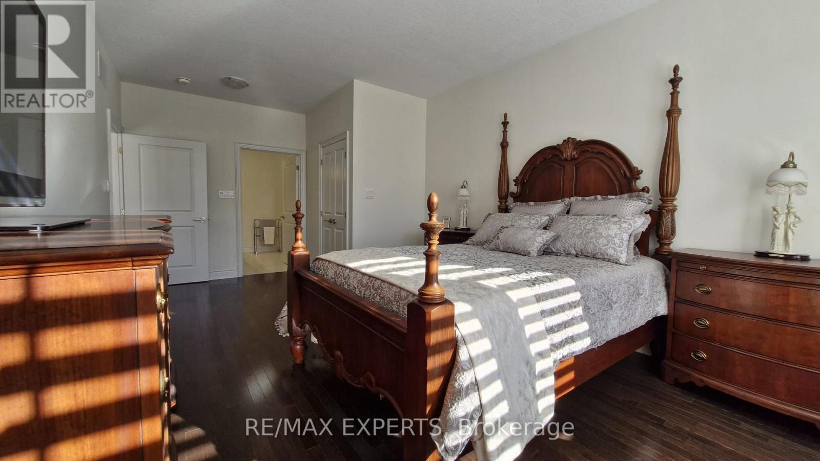 32 - 68 Summerhill Drive, New Tecumseth, Ontario  L9R 0S5 - Photo 16 - N12477942