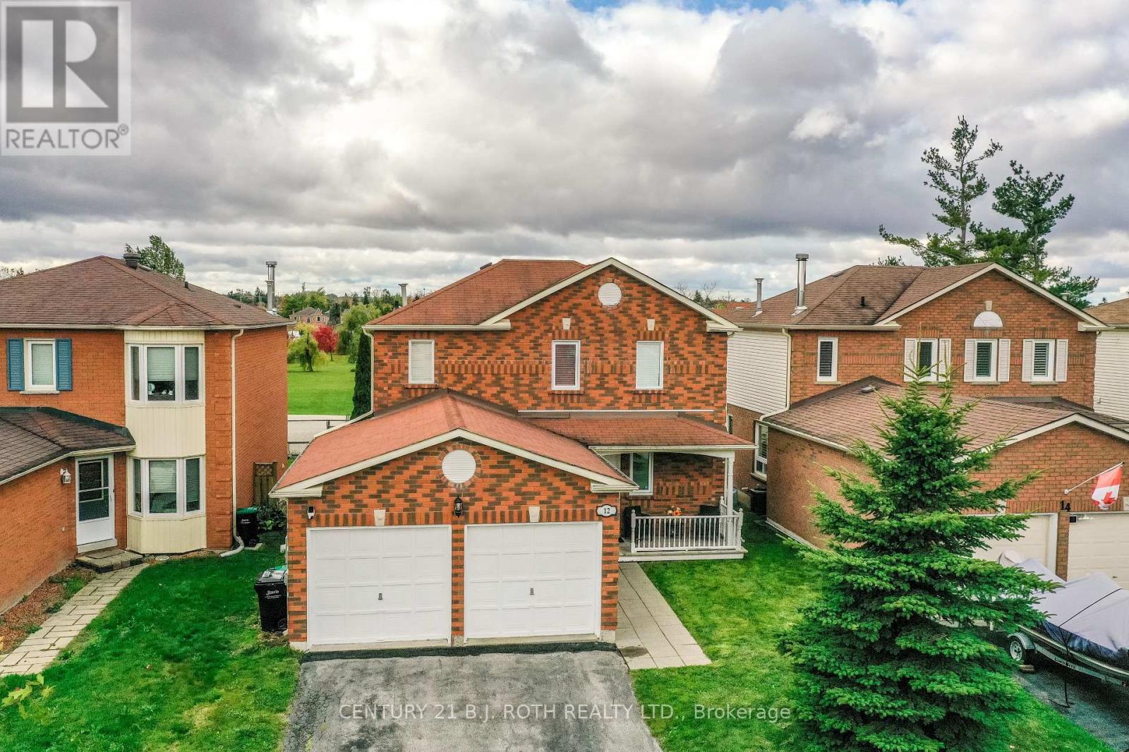 12 BURKE DRIVE, Barrie, Ontario