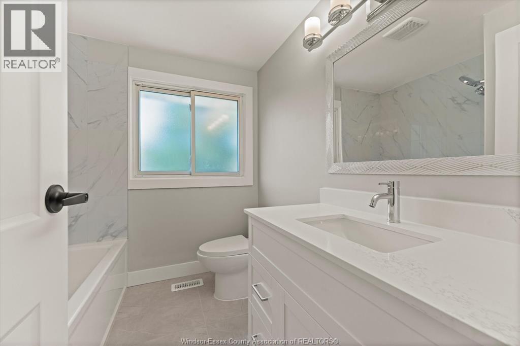 2960 Meadowbrook Lane #2, Windsor, Ontario  N8T 3C8 - Photo 17 - 25026975