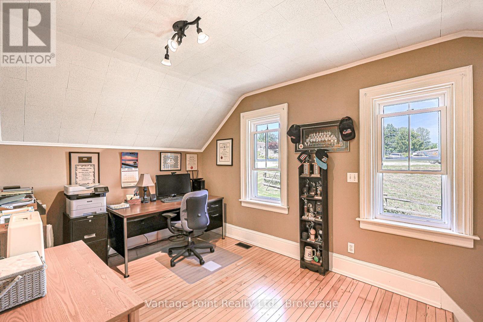 557440 4th Concession S, Meaford, Ontario  N4K 5N8 - Photo 28 - X12366472