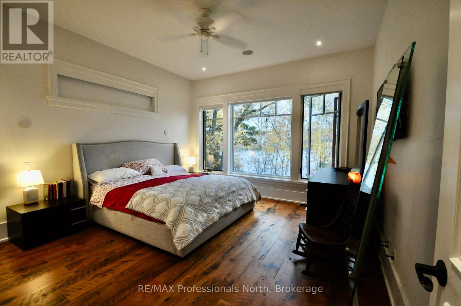 11 Tipper Lane, Huntsville, Ontario  P1H 2J2 - Photo 23 - X12475363
