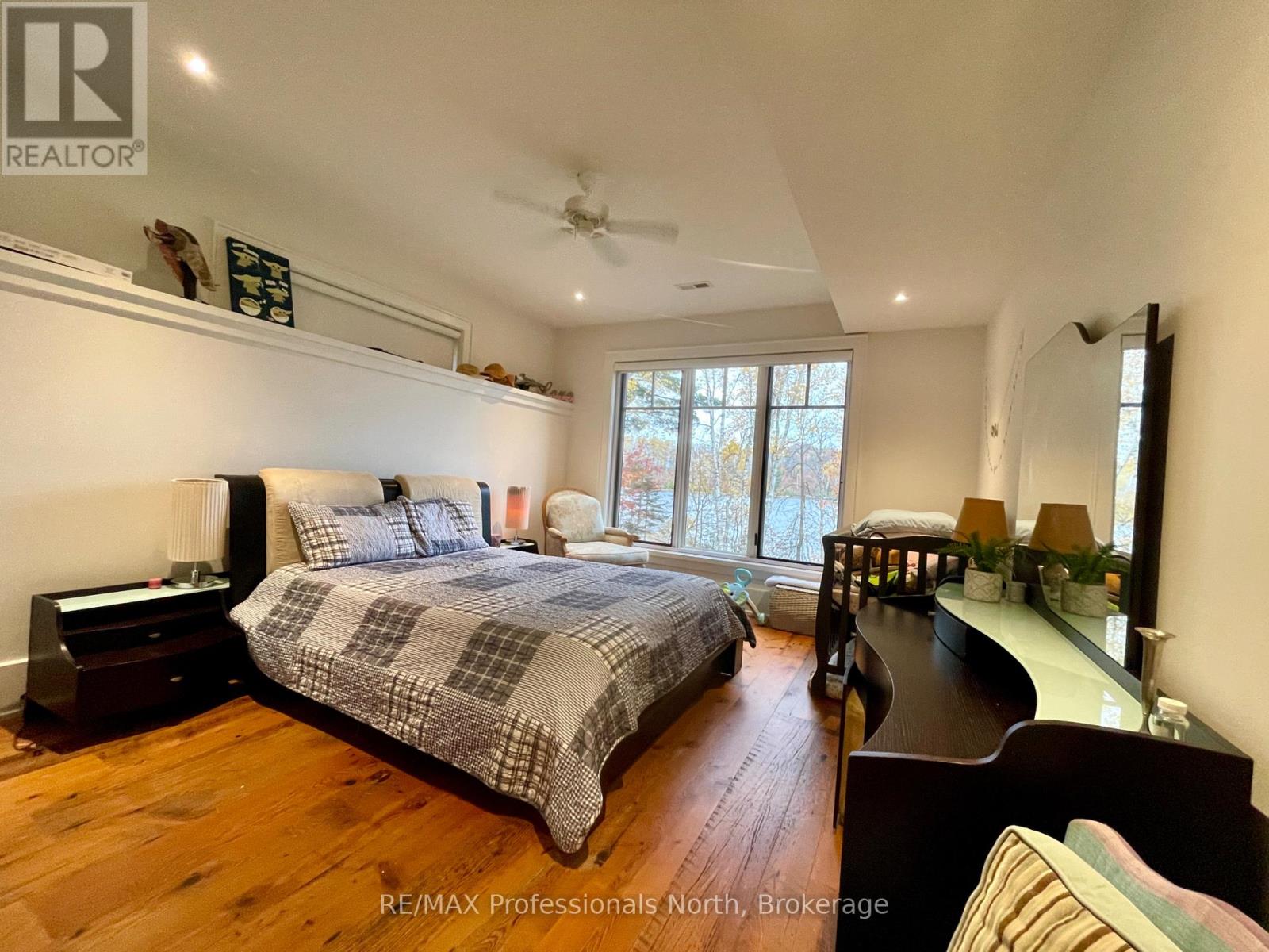 11 Tipper Lane, Huntsville, Ontario  P1H 2J2 - Photo 37 - X12475363