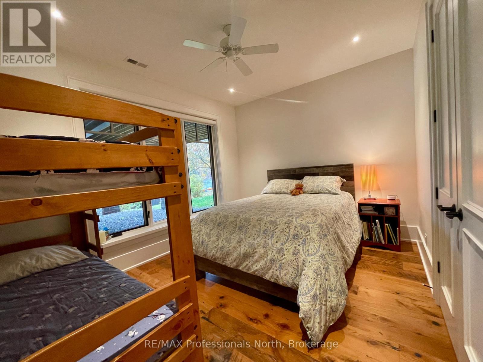 11 Tipper Lane, Huntsville, Ontario  P1H 2J2 - Photo 40 - X12475363